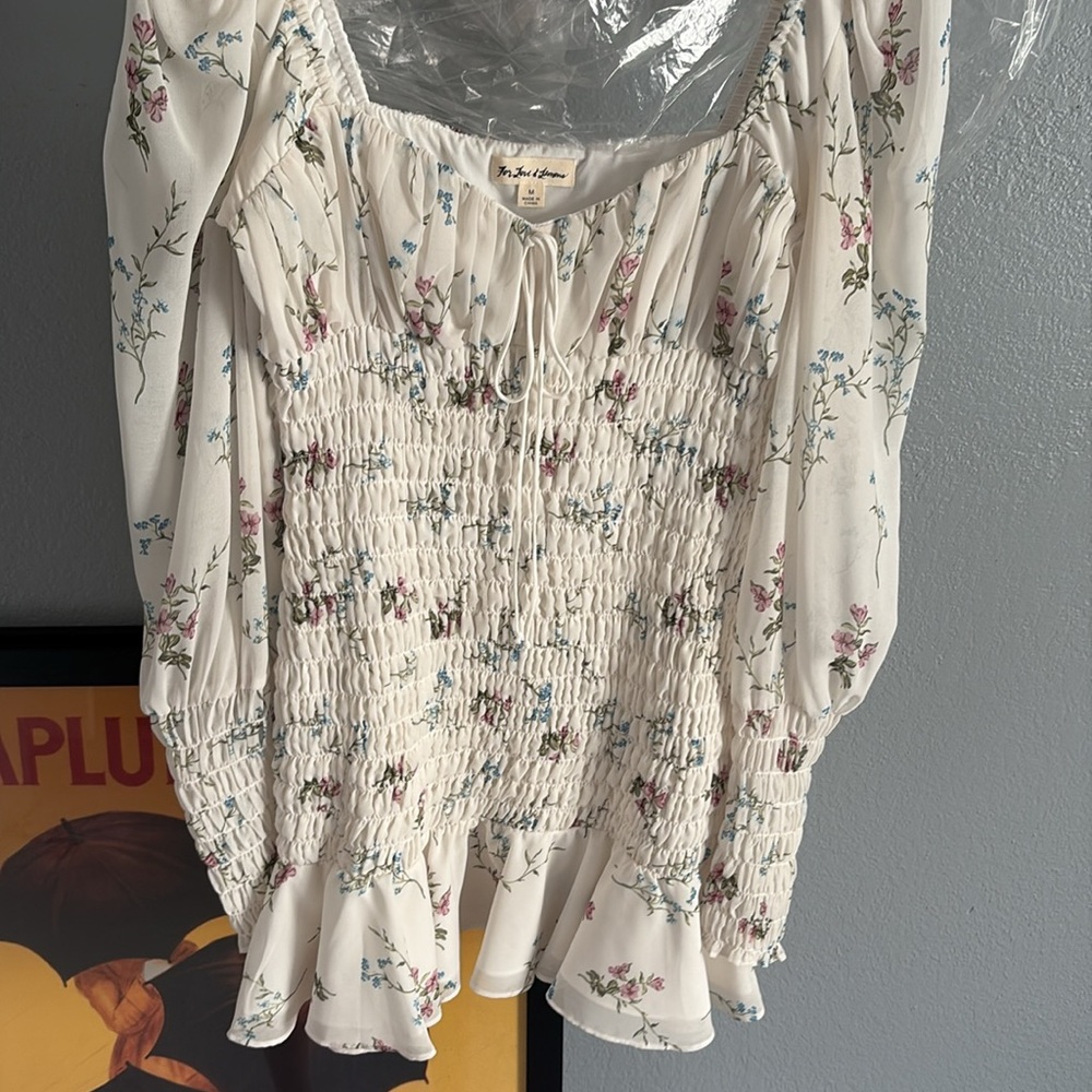 For love and lemons white floral Smocked Puff Sleeve mini dress